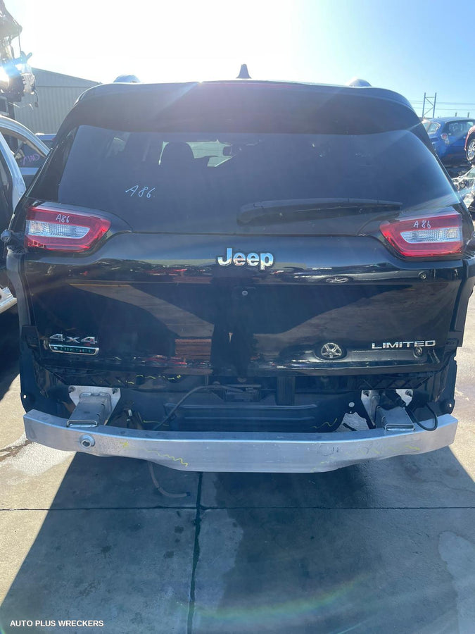2015 Jeep Cherokee Left Headlamp