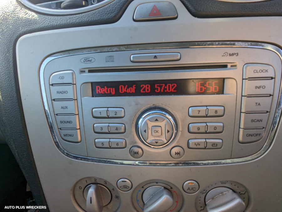 2009 Ford Focus Right Headlamp