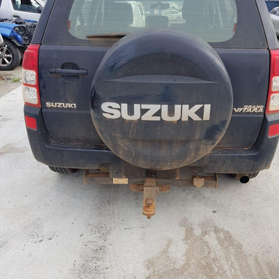 2005-2018 Suzuki Vitara Right Front Door