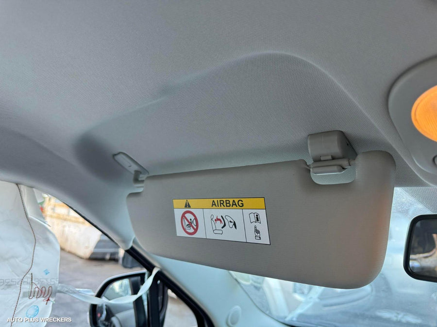 2016-2024 Mg Mg3 Headrest