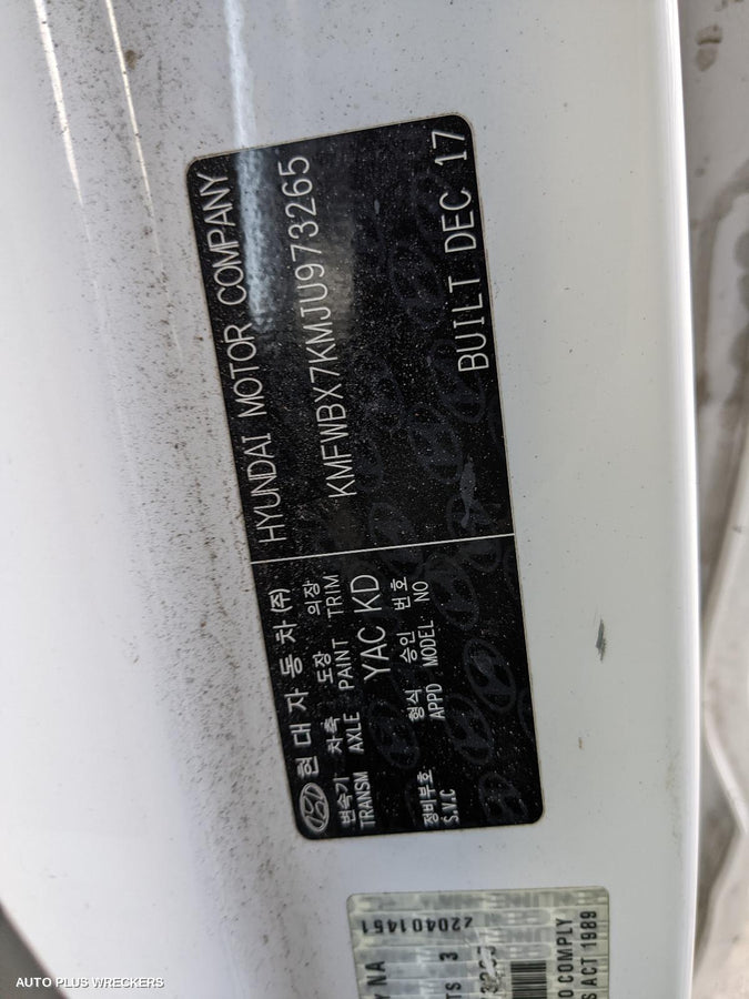 2018 Hyundai Iload/imax Door Handle