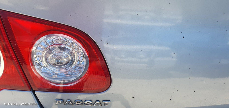 2006 Volkswagen Passat Bootlid Tailgate