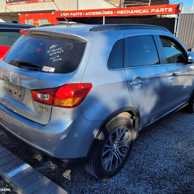 2015 Mitsubishi Asx Rear Garnish