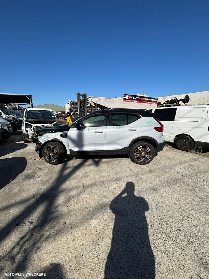 2018-2025 Volvo Xc40 Fuel Tank