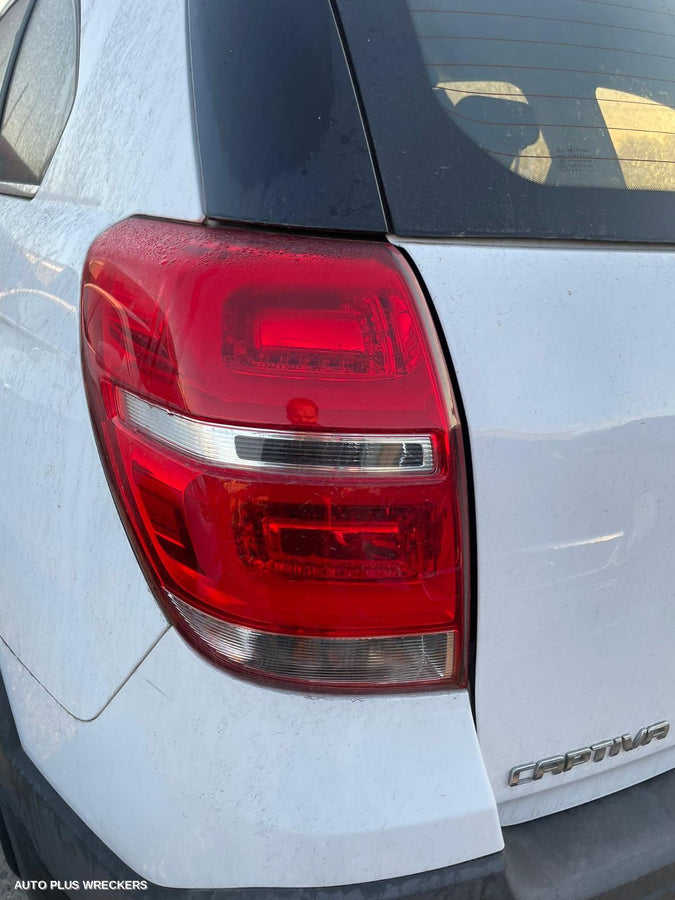 2016 Holden Captiva Parcel Shelf