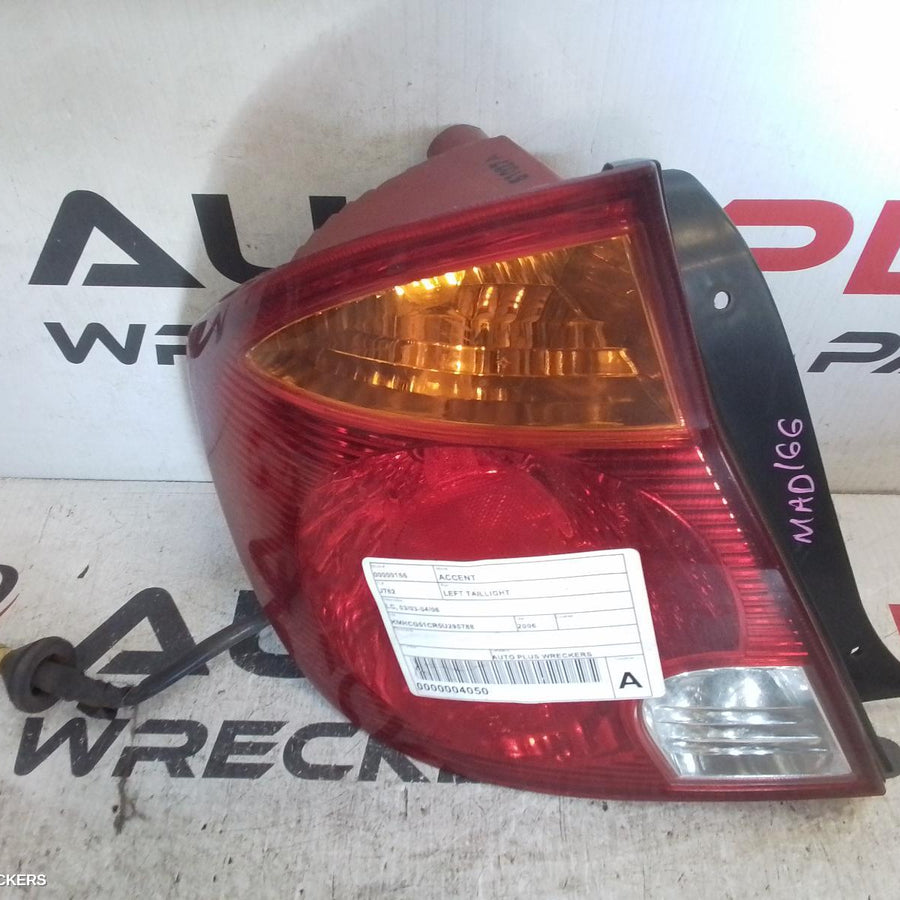 2003-2006 Hyundai Accent Left Taillight