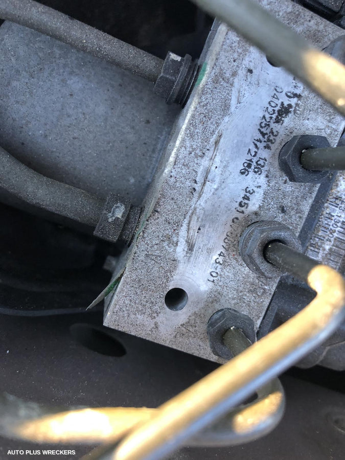 2004 Bmw 5 Series Left Headlamp