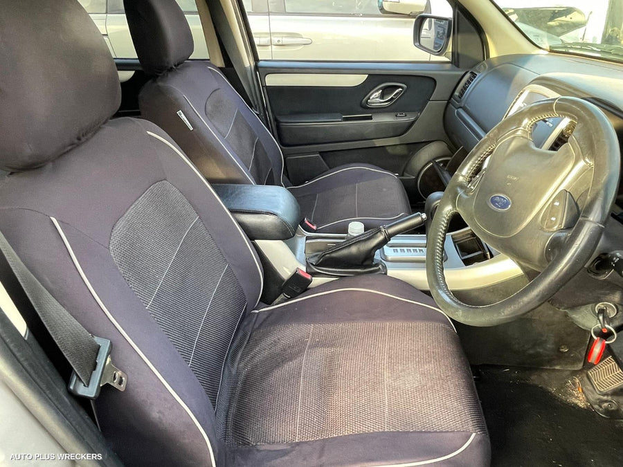 2007 Ford Escape Left Guard