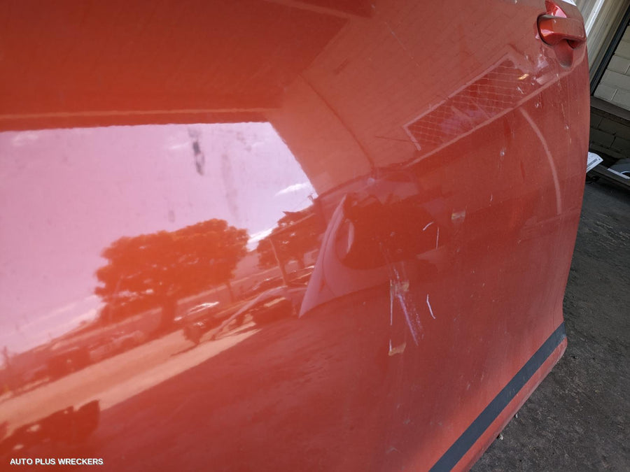 2014 Toyota Camry Left Front Door