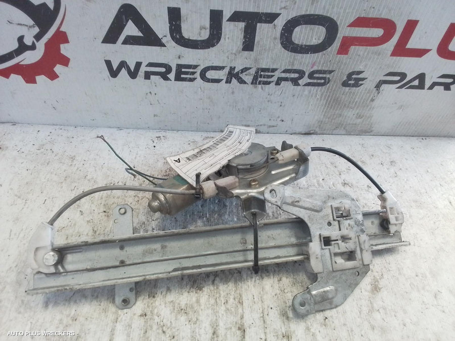 2001-2007 Nissan Xtrail Right Rear Wnd Reg Motor