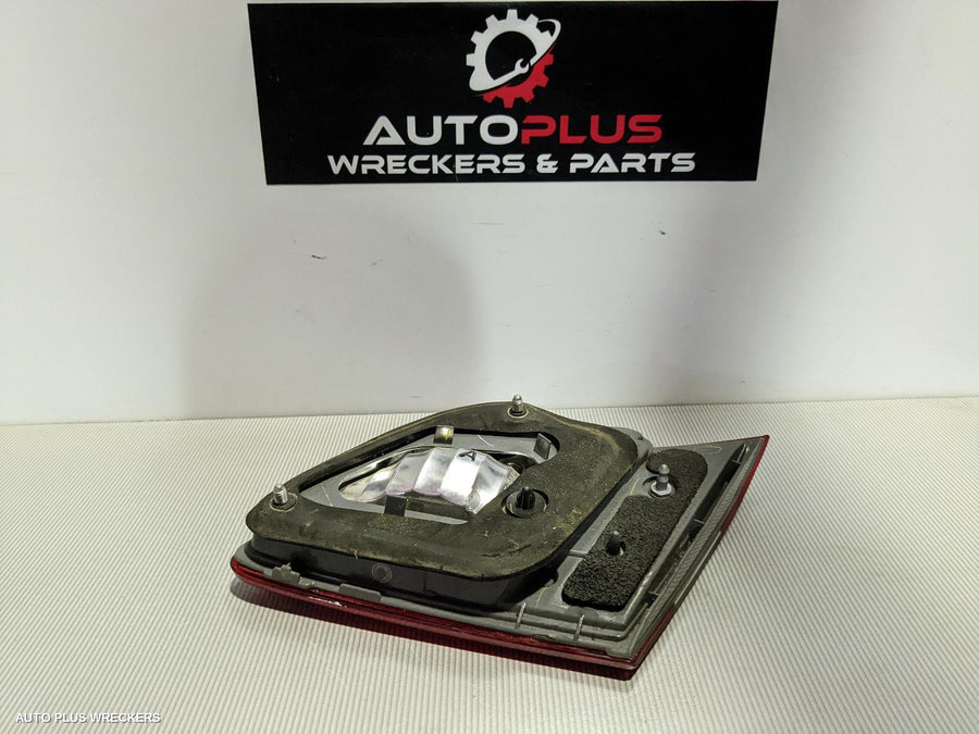 2014 Nissan Pulsar Rear Garnish