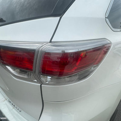 2014-2016 Toyota Kluger Right Taillight