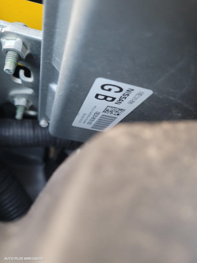 2010 Nissan Dualis Parcel Shelf