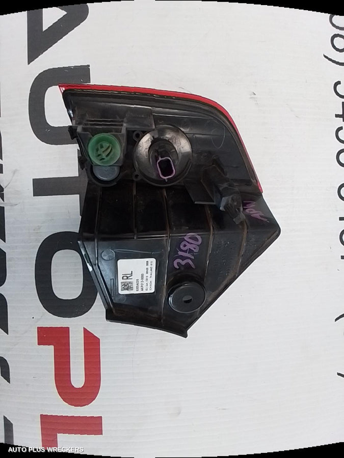 2015-2019 Mitsubishi Pajero Left Taillight