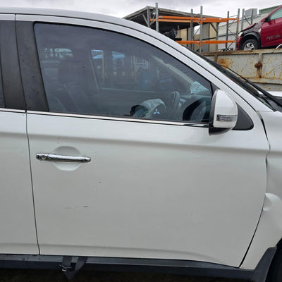 2012-2021 Mitsubishi Outlander Right Front Window Reg Motor