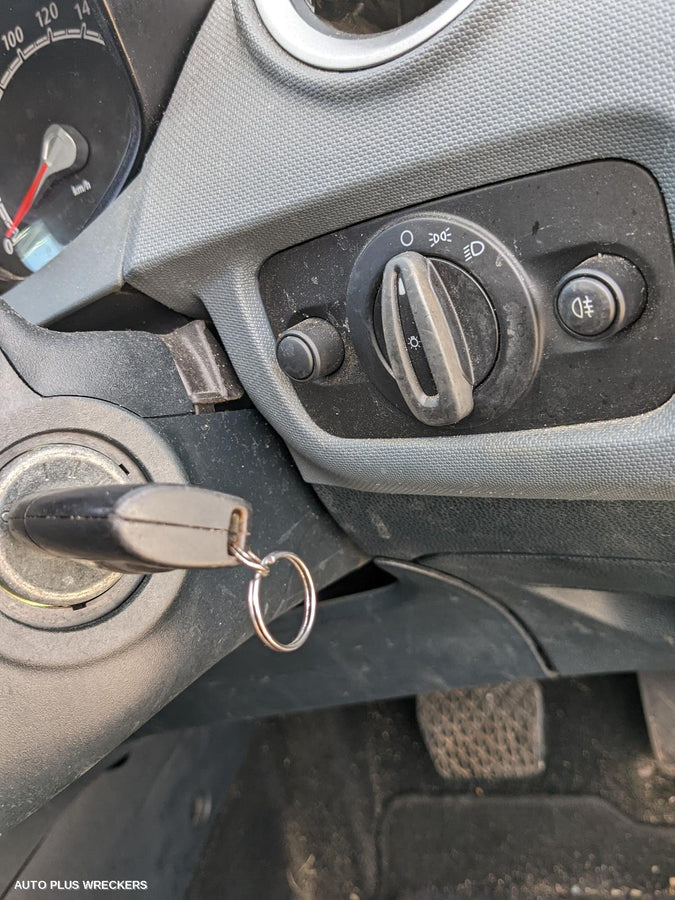 2012 Ford Fiesta Left Rear Door Sliding