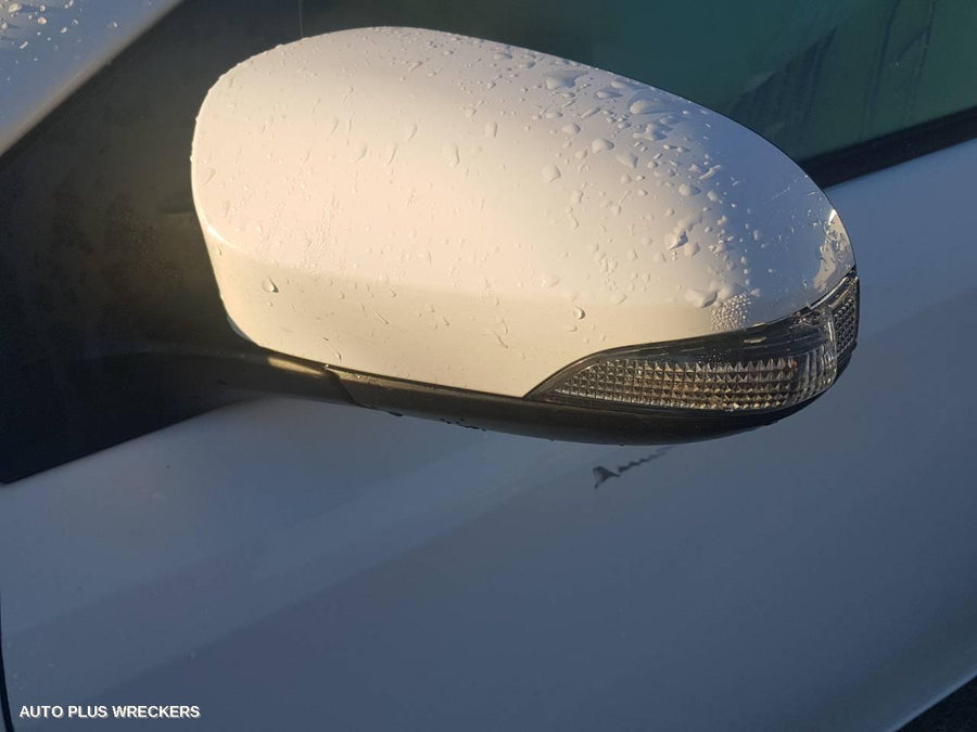 2012 TOYOTA COROLLA SUNVISOR