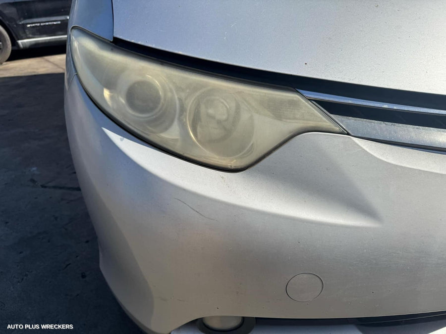 2007 Toyota Tarago Right Taillight