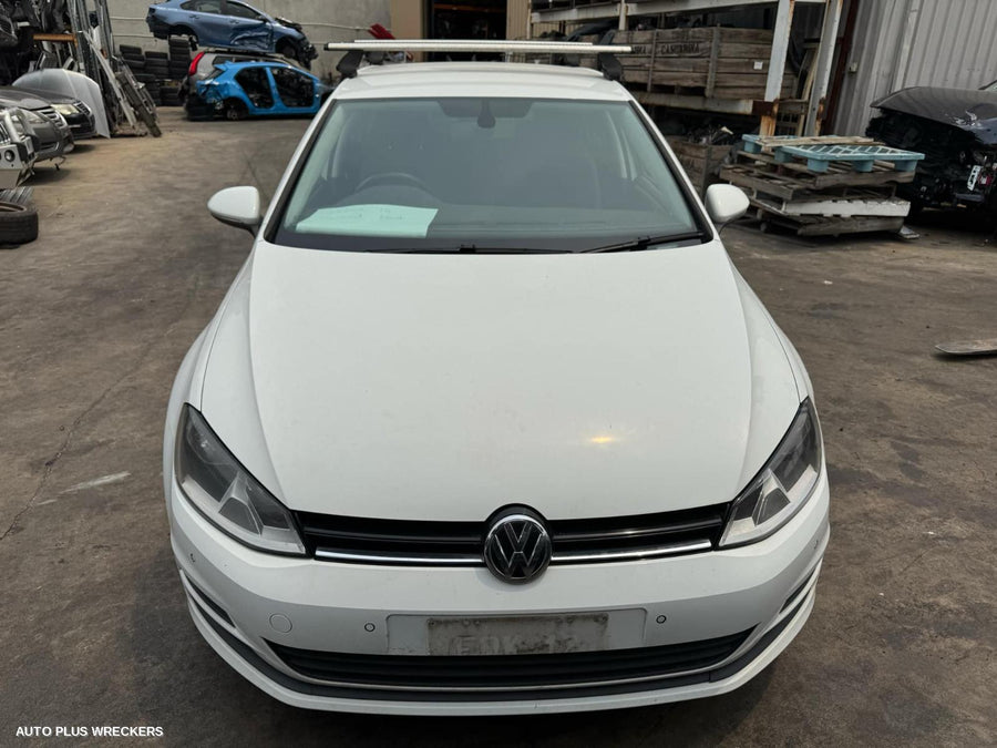 2014 Volkswagen Golf Left Driveshaft