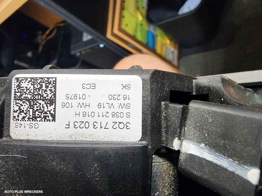 2012-2016 Volkswagen Passat Gear Stick Shifter