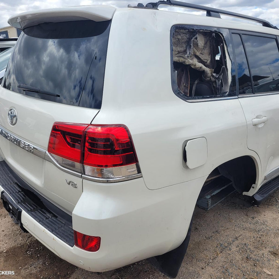 2018 Toyota Landcruiser Wheel Mag