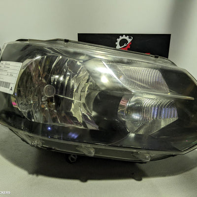 2010 Volkswagen Transporter Right Headlamp