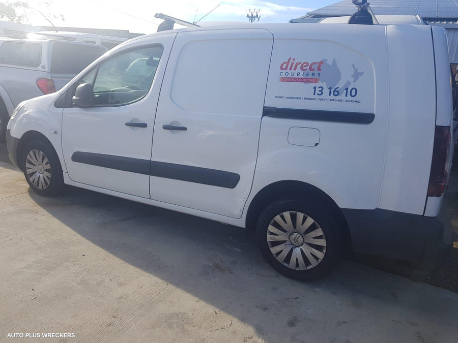 2015 Citroen Berlingo Right Rear Door Sliding