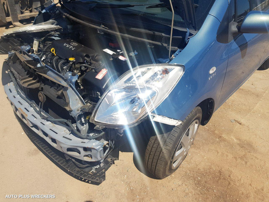 2007 Toyota Yaris Right Front Window Reg Motor