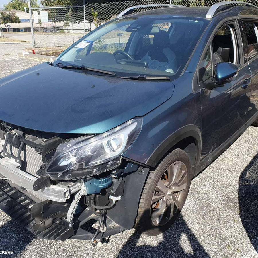 2013-2018 Peugeot 2008 Left Front Door