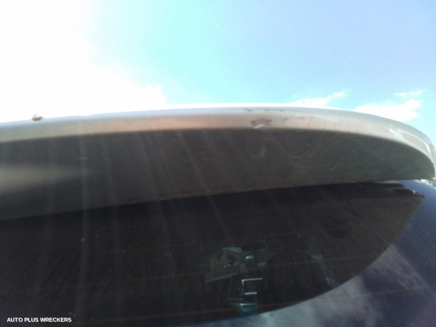 2006 Toyota Tarago Rear Garnish