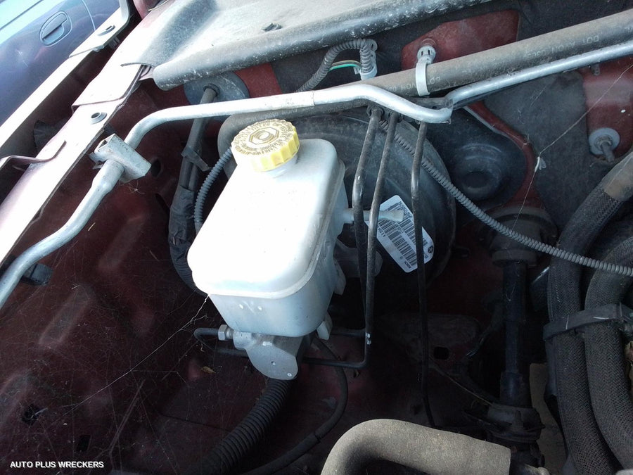 2007 Dodge Nitro Left Guard