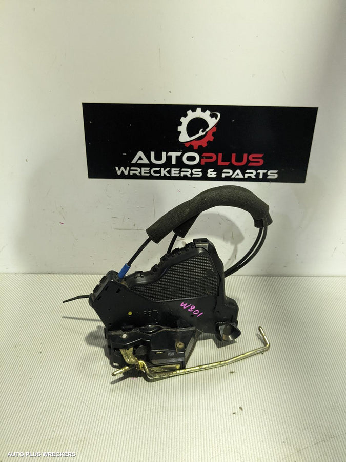 2003 Toyota Prado Door Boot Gate Lock