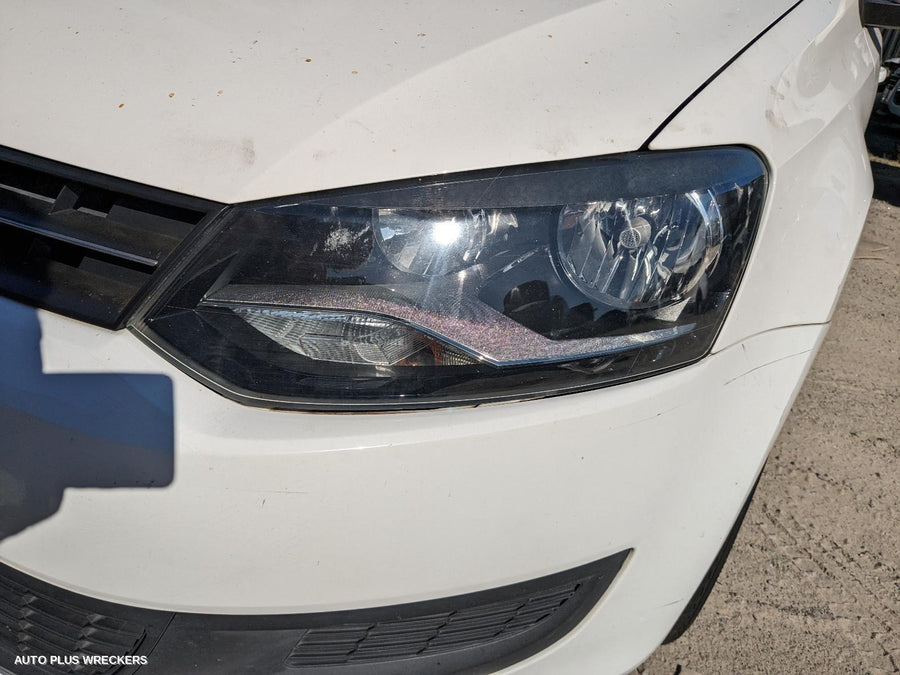 2010-2014 Volkswagen Polo Left Taillight