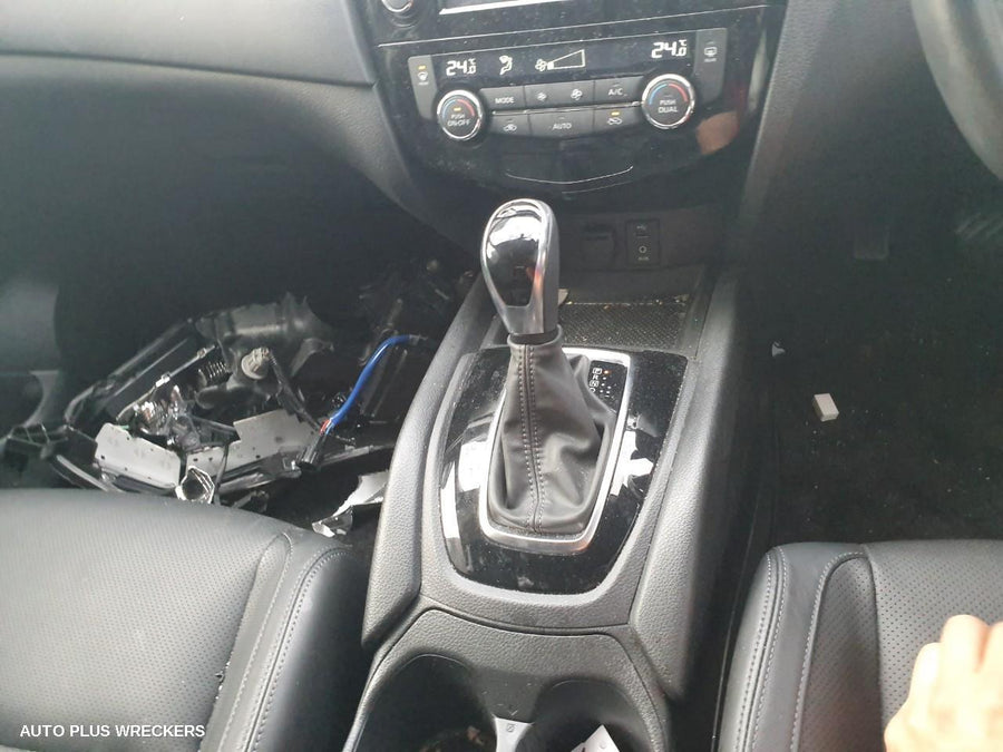 2018 Nissan Xtrail Right Front Door Window