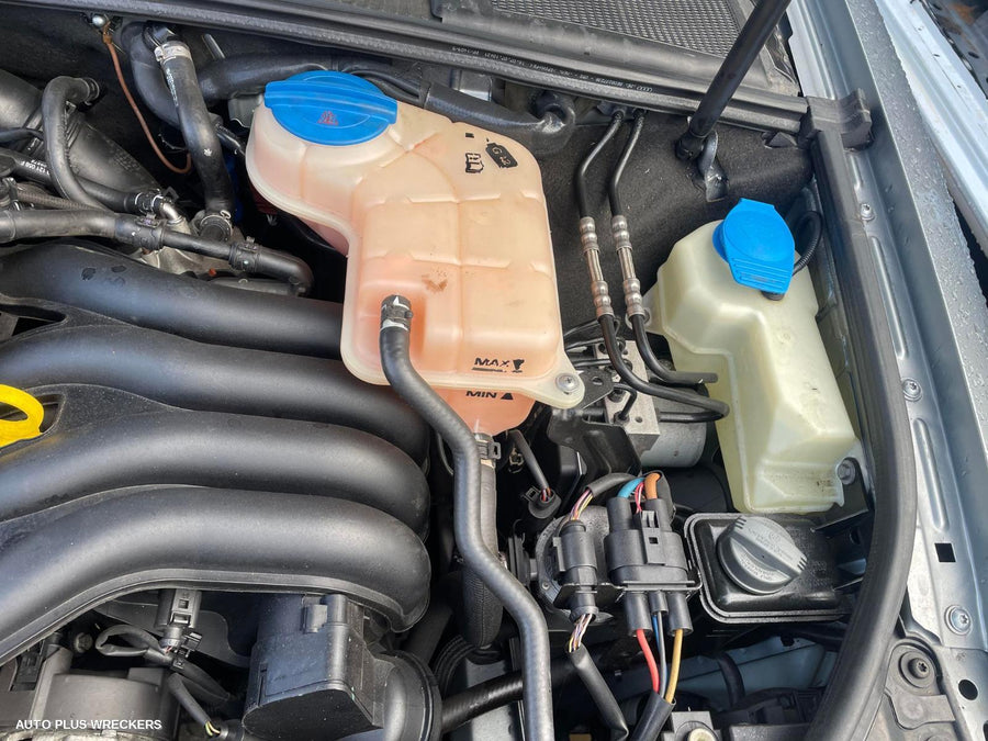 2008 Audi A4 Right Front Door