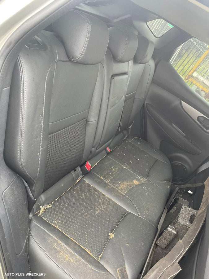 2021 Nissan Qashqai Pwr Dr Wind Switch