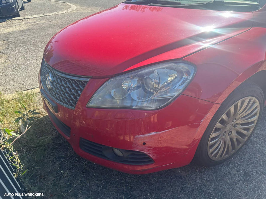 2010 Suzuki Kizashi Headrest