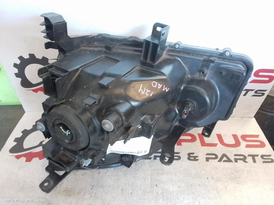 2009 Nissan Xtrail Right Headlamp