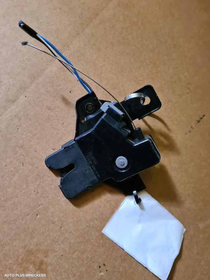 2009 Ford Falcon Door Boot Gate Lock