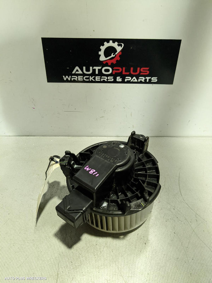 2014 Toyota Corolla Heater Fan Motor