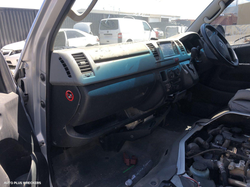 2012 Toyota Hiace Left Guard