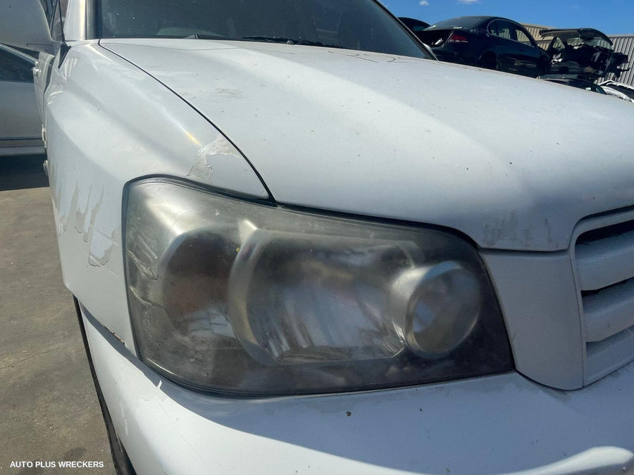 2005 Toyota Kluger Bonnet