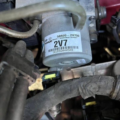 2013 Hyundai Veloster Right Driveshaft