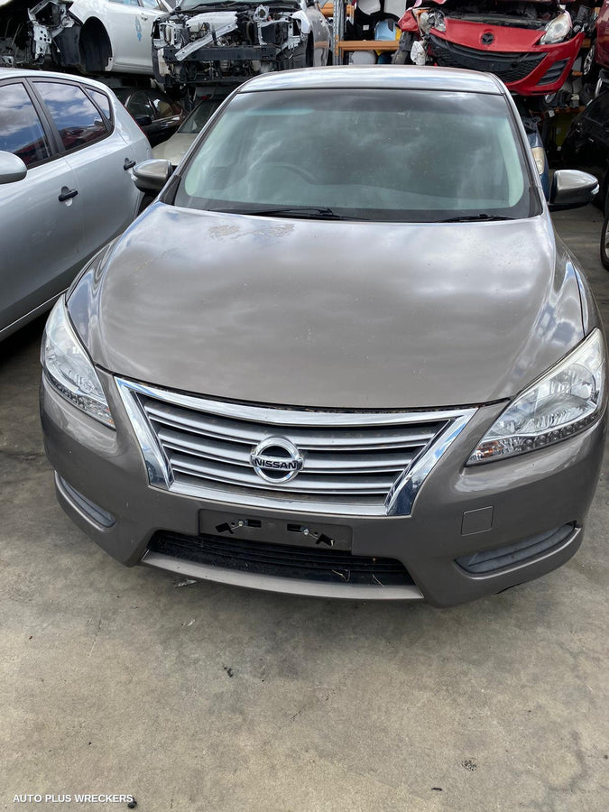 2013 Nissan Pulsar Left Rear Door Window