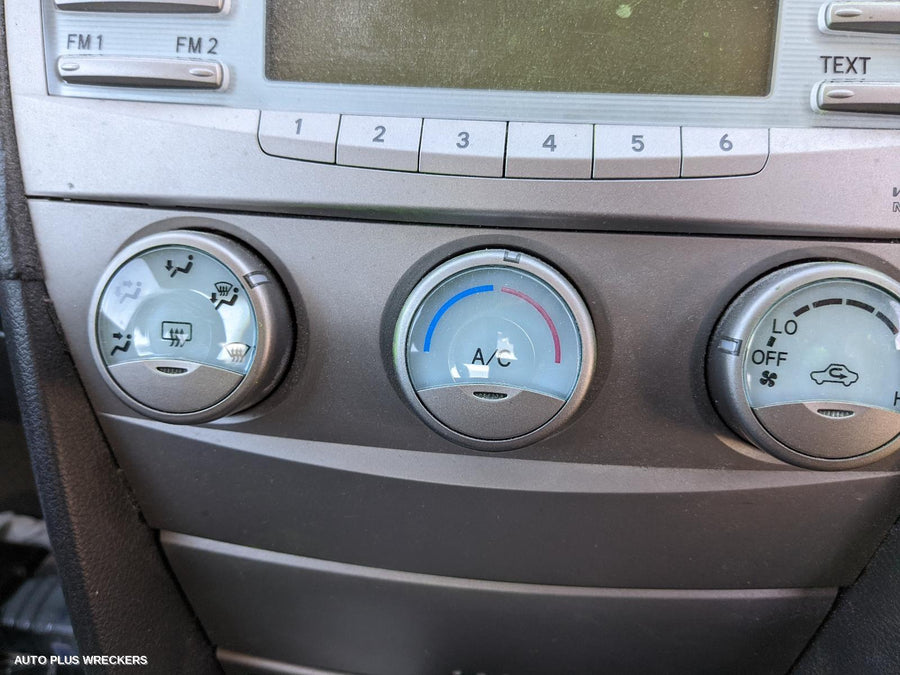 2008 Toyota Camry Sunvisor