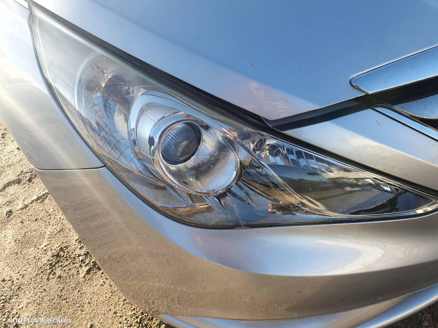 2011 HYUNDAI I45 LEFT FRONT WINDOW REG MOTOR