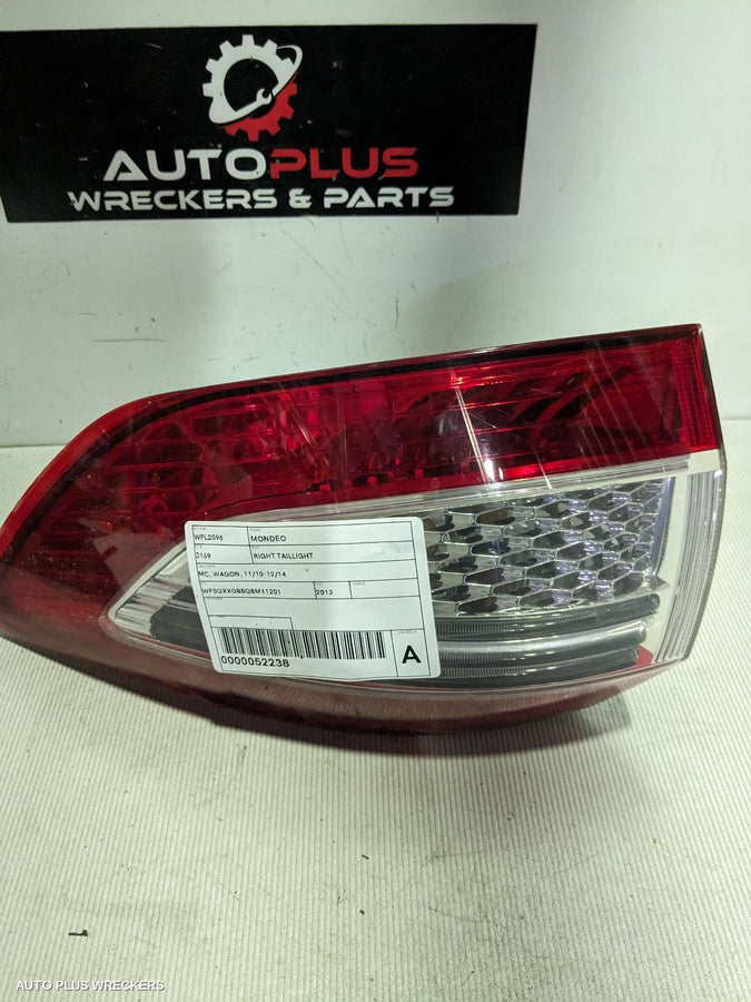 2010-2014 Ford Mondeo Right Taillight
