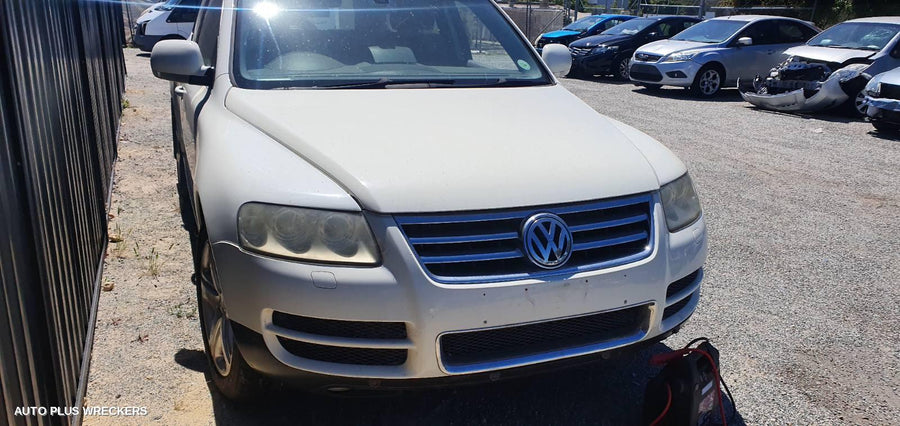 2004 Volkswagen Touareg Bonnet
