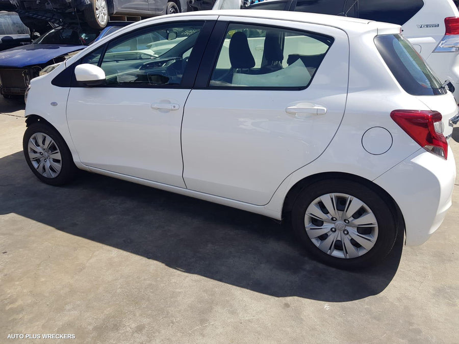 2015 Toyota Yaris Door Boot Gate Lock