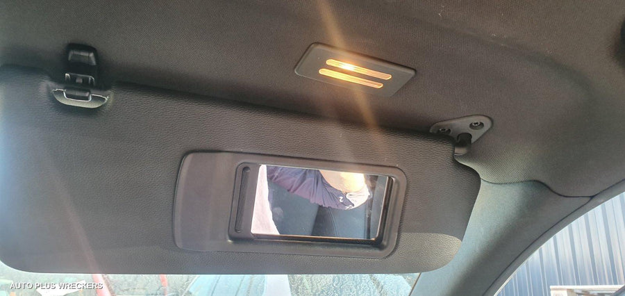 2015 Bmw X1 Right Front Door